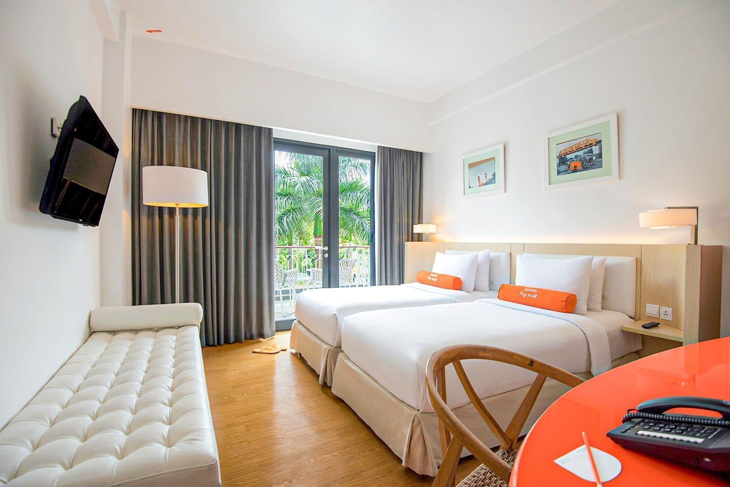 Paket Tanda Tangan di Kamar Twin atau Double